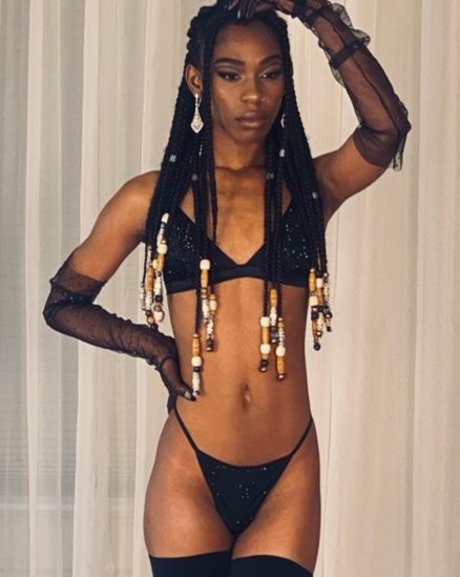 Urfavgirlfriend OnlyFans Leaked Gratis