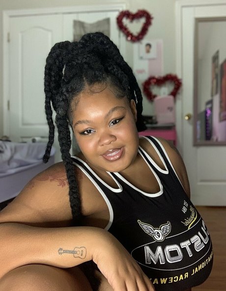 bimbosim22 OnlyFans Leaks