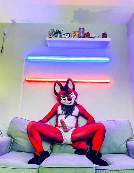 wolf ezo OnlyFans Strip