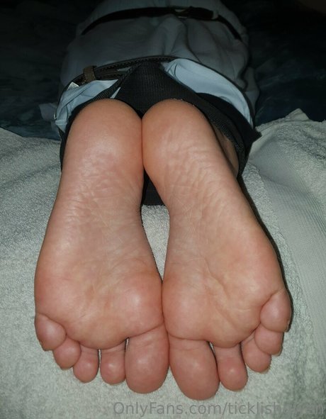 ticklishgwen Bilder OnlyFans