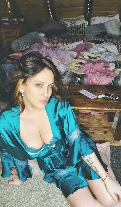 Evil Little Creature Leaked OnlyFans Nacktbilder