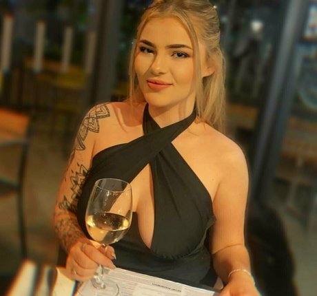 elizaking Porn OnlyFans Leak