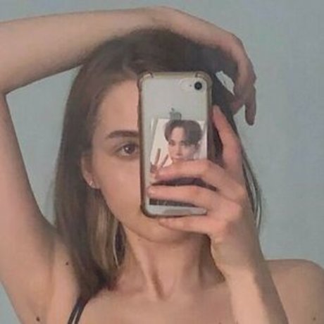 axaebe OnlyFans Gratis-Inhalte