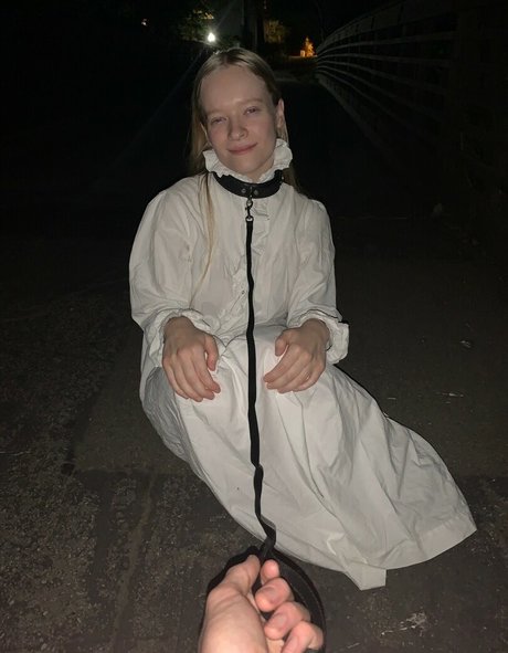 Kelley Nackt auf OnlyFans