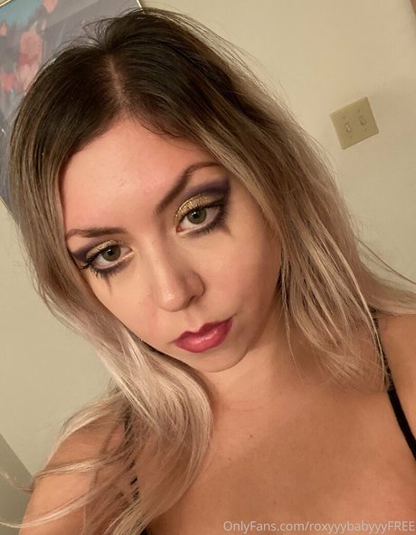 roxyyybabyyyfree Nackt auf OnlyFans Leaks