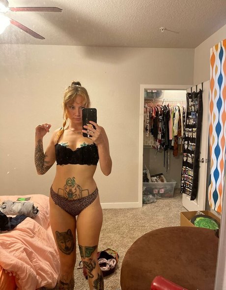 asiariggsx Nacktpornos auf OnlyFans