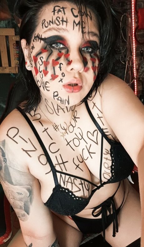 laura takint OnlyFans Leaj