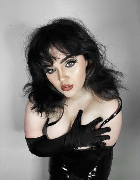 mechedaily Heiße OnlyFans Inhalte