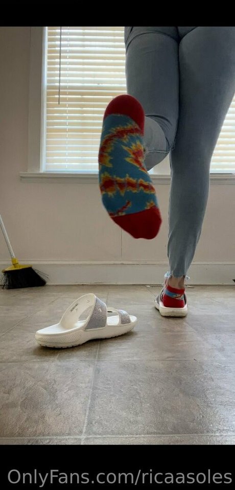 ricaasoles OnlyFans Striptease