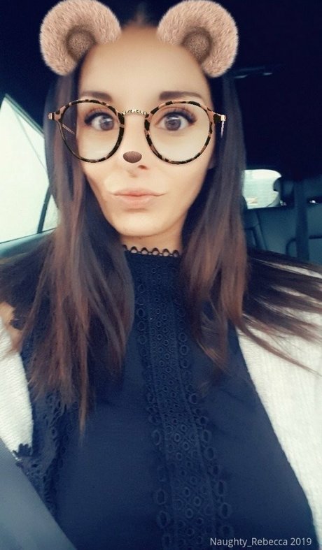 naughtyrebecca1 OnlyFans-Inhalte