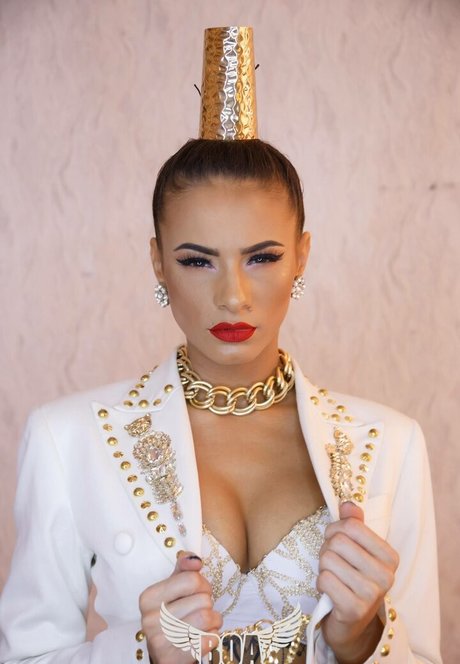 AndreeaNicoletaDinu Sex OnlyFans