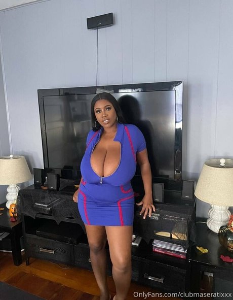 clubmaseratixxx OnlyFans-Leaks