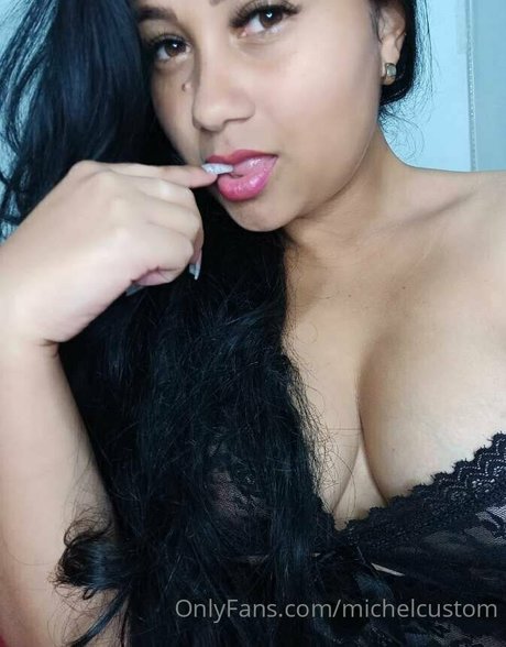 michelcustom OnlyFans-Bilder