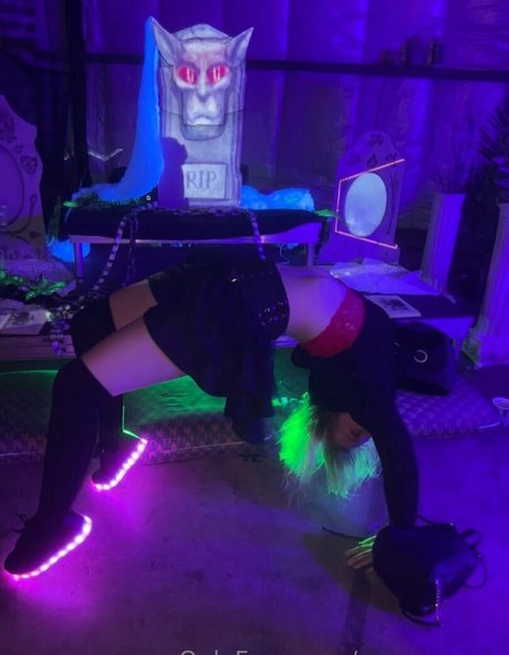 carmennem Nacktpornos auf OnlyFans