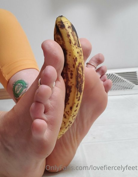 lovefiercelyfeet OnlyFans Porn