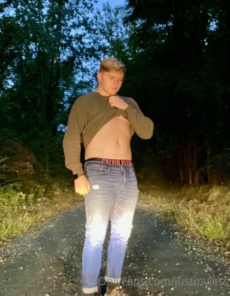 justmyless Nacktbilder OnlyFans