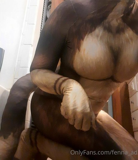 fenna ad OnlyFans Model Bilder