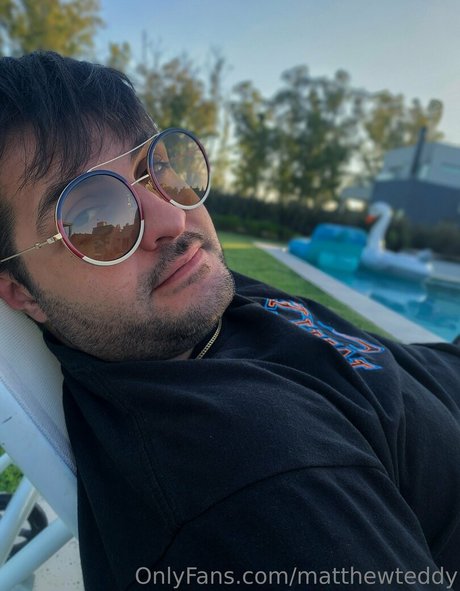 matthewteddy OnlyFans Striptease