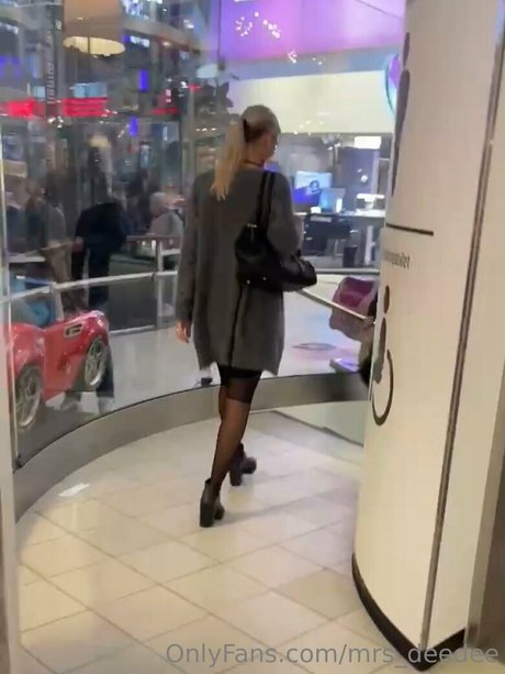 mrs deedee OnlyFans Inhaltstyp