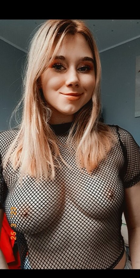 Aleksandra Ostrowska OnlyFans Pornografie