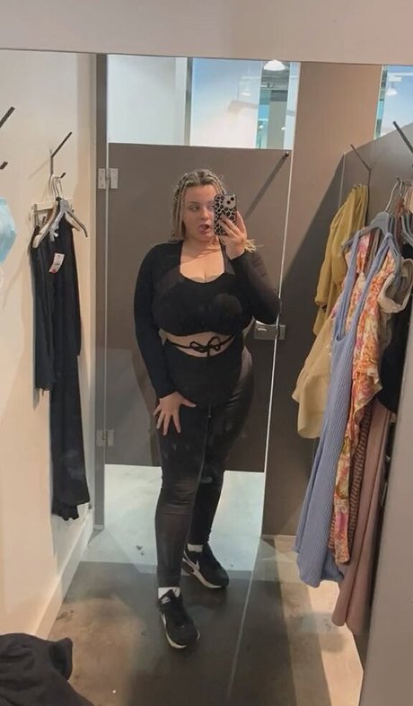 Emily J Nacktbilder OnlyFans