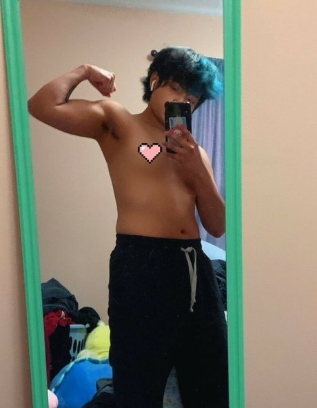 Stevieryu OnlyFans Inhalte