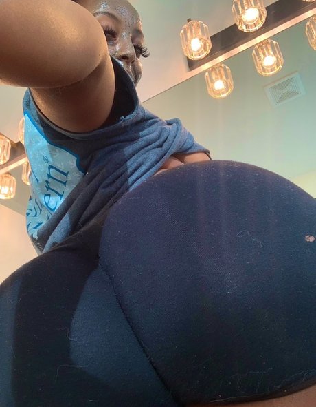 missusblu NurlyFans-Pornos