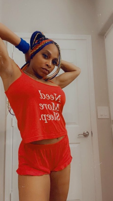 supergirltj free Nacktbilder geleakt