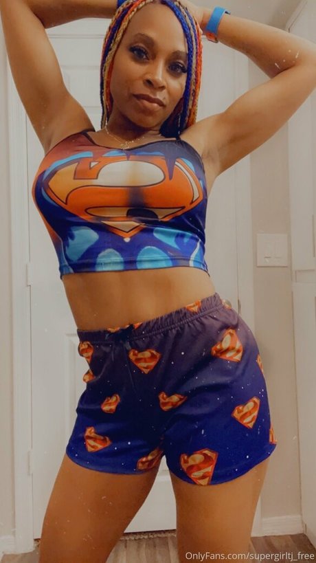 supergirltj free OnlyFans Bilder