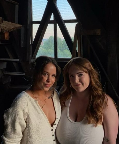 Cayley M OnlyFans Arsch Leak