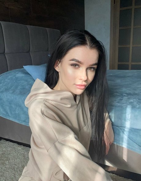 Mia Loop OnlyFans XX