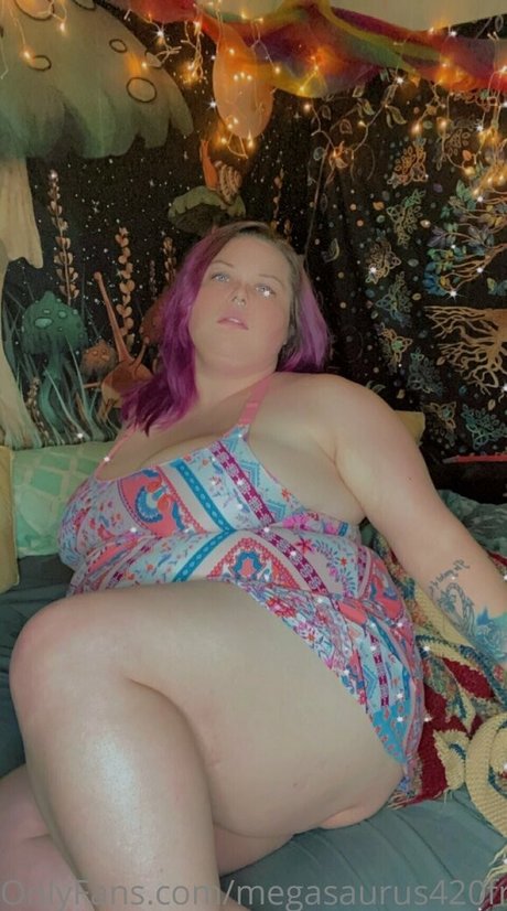 megasaurus420xofree NurlyFans-Pornos