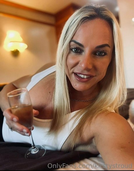 kirstystroud OnlyFans Leak