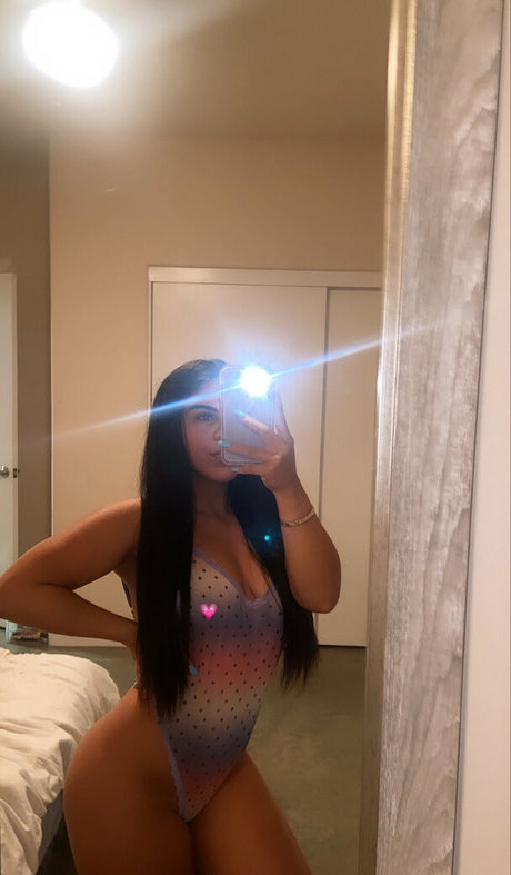 alexisbtelles OnlyFans Leak