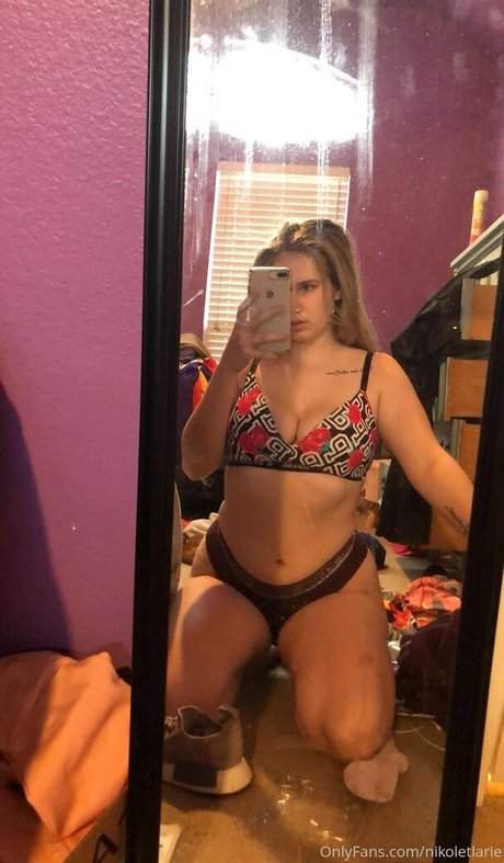 nikoletlarie OnlyFans Pornografie gratis
