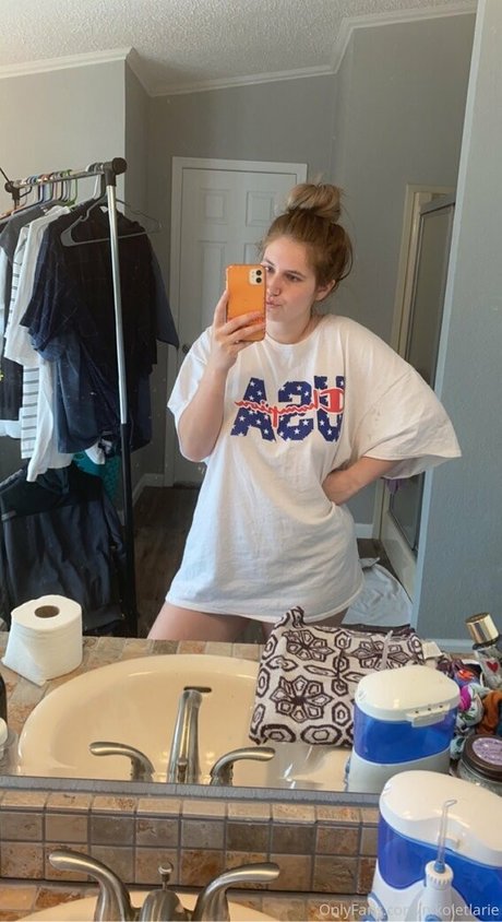 nikoletlarie Nacktporno OnlyFans