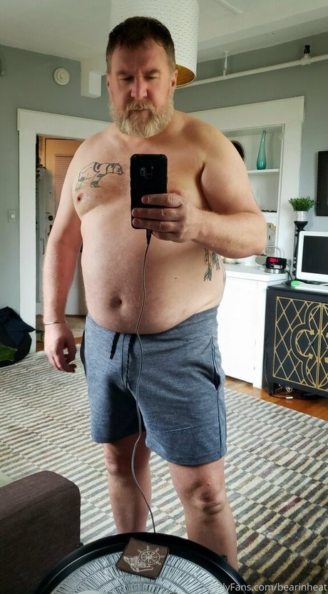 bearinheat Leaks von OnlyFans