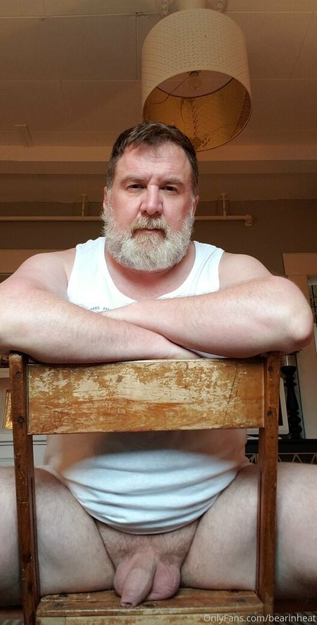 bearinheat OnlyFans schlank