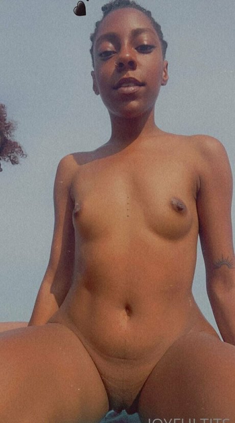 joyfultits Kostenlose OnlyFans-Inhalte