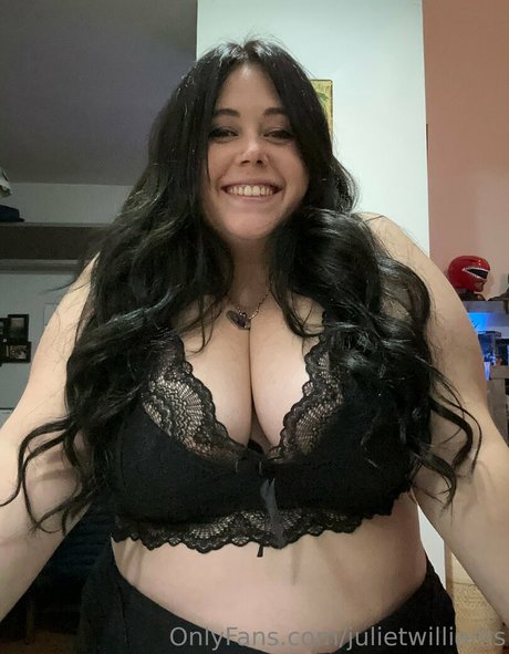 julietwilliams OnlyFans Nacktbilder