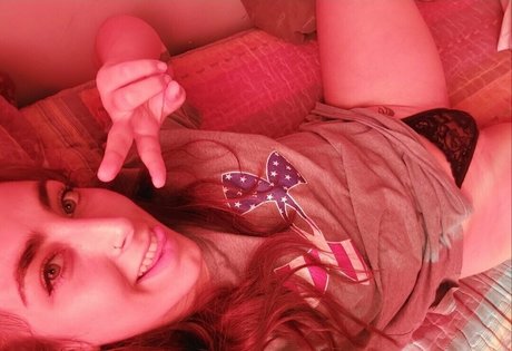 softhney Leaks von Nacktbildern auf OnlyFans