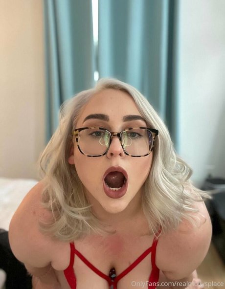 realmollysplace Leaked OnlyFans Pornografie