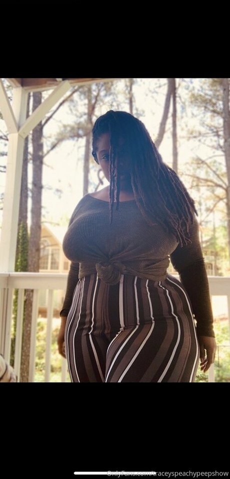 thefamouspeachesandcream Nackt auf OnlyFans