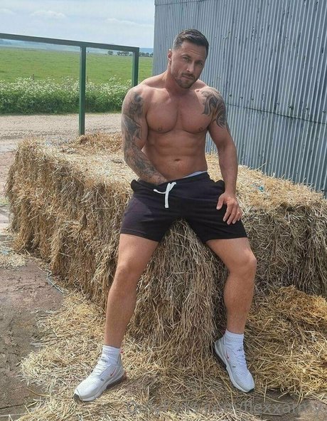 flexxarmy OnlyFans-Leak