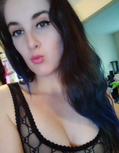 glitterbby21 Leaked OnlyFans Content