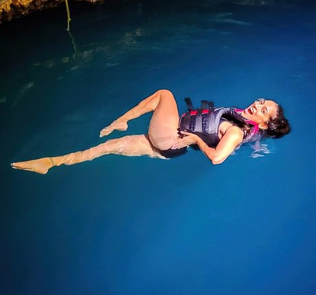 Simmi Singh OnlyFans-Model