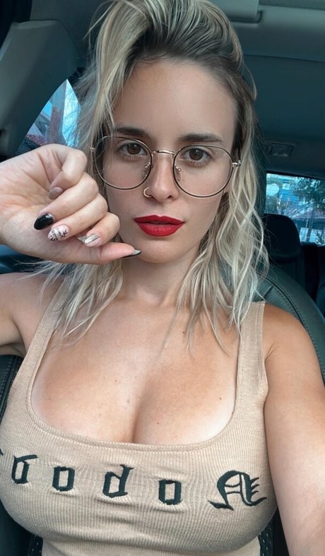 Britneybabe11 OnlyFans Sextape