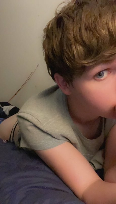 Femboy Fishing OnlyFans-Leak