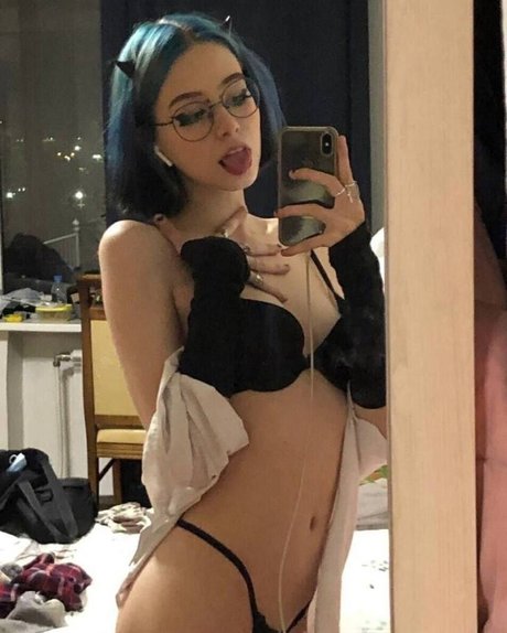 Opshi Kostenlose OnlyFans-Inhalte