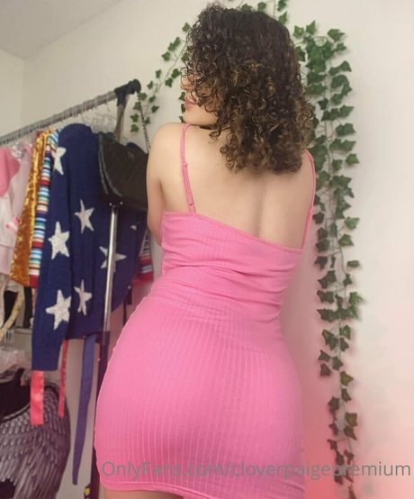 cloverpaigepremium OnlyFans explizite Inhalte